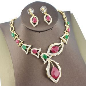 Golden Jewelry Set Bridal Necklace Earrings Wedding Two-piece Banquet Accessories