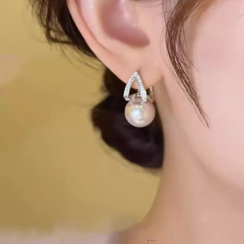 Special-interest Design Simple Zircon Pearl Earrings Women's Fashion