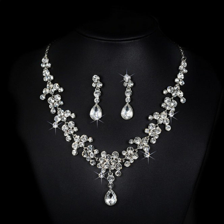 Diamond necklace earrings set