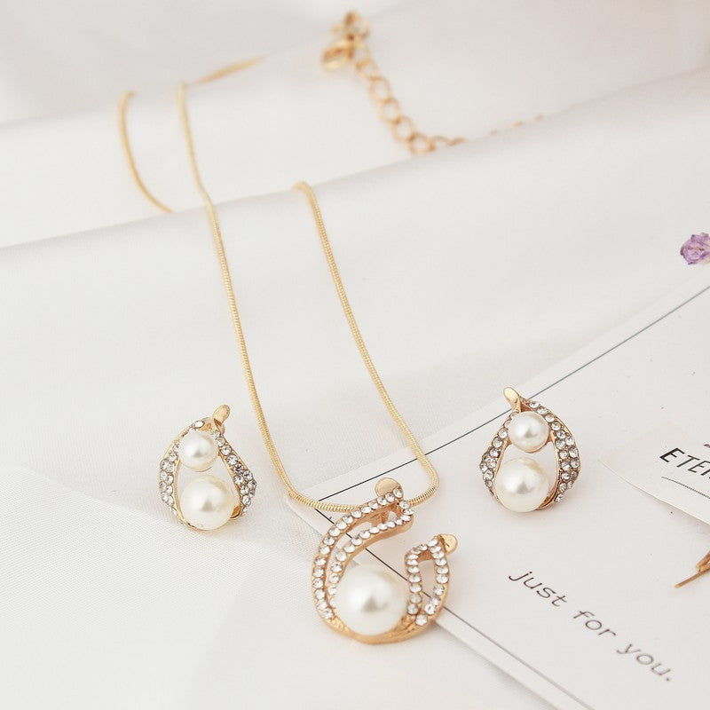 United States bridal jewelry set pearl water drop two Pearl Necklace Set