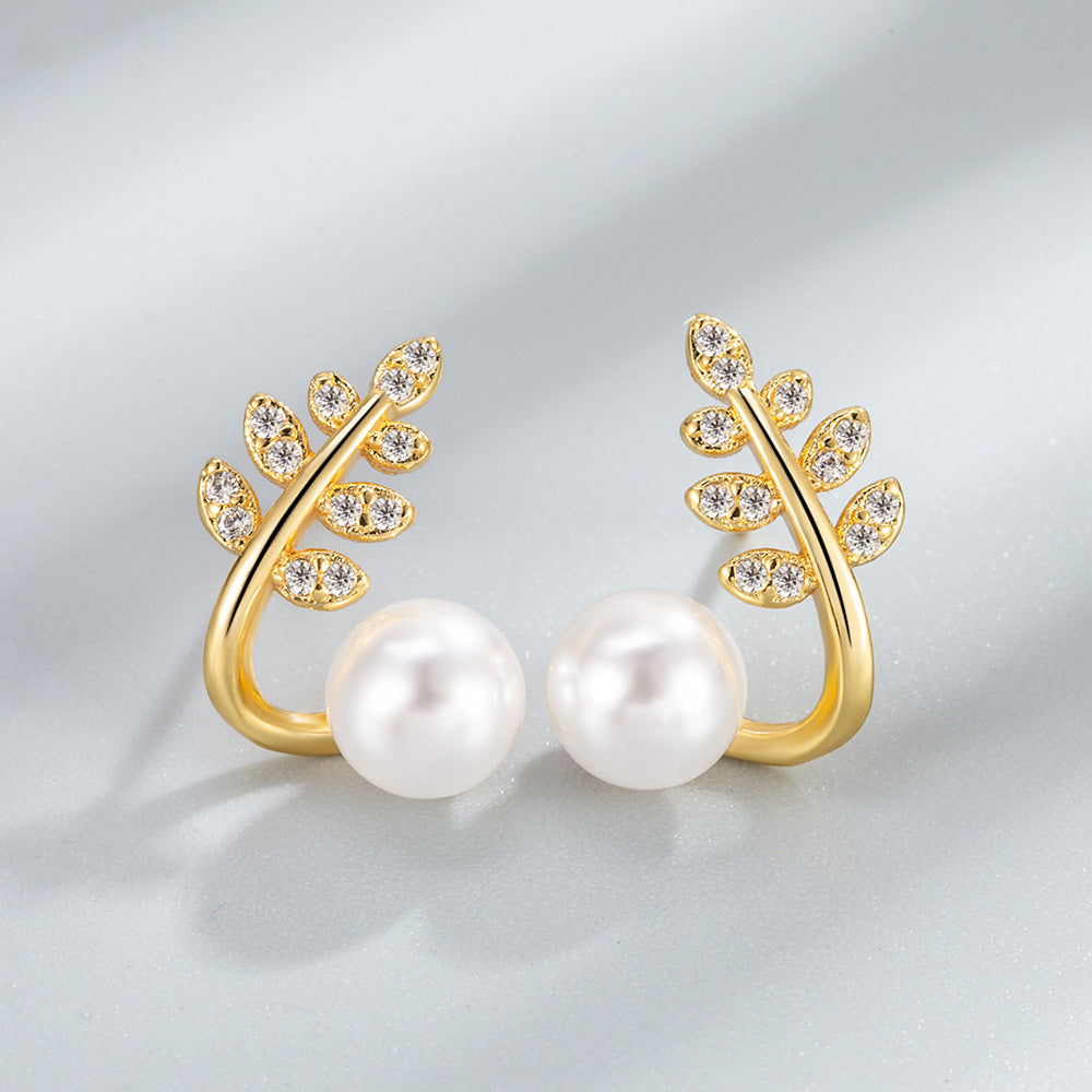 Pearl Small Leaf Ear Studs Special-interest Design