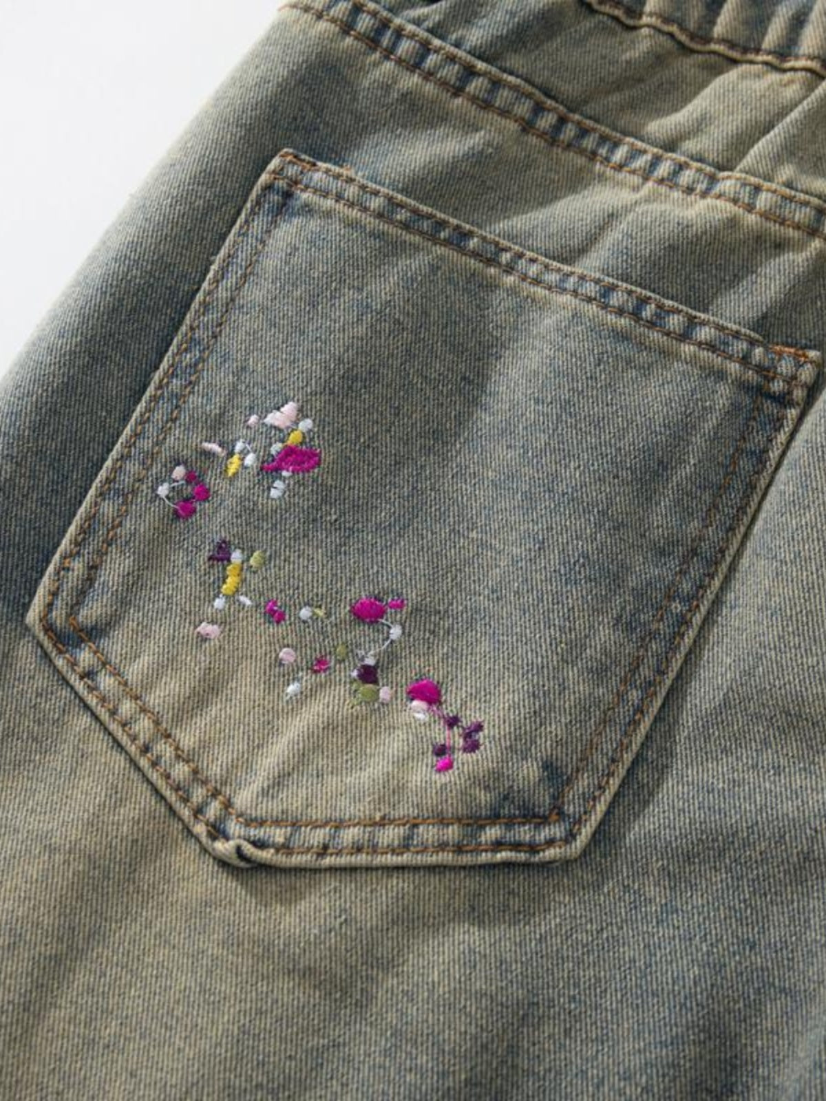 Retro Washed Embroidery Worn Jeans