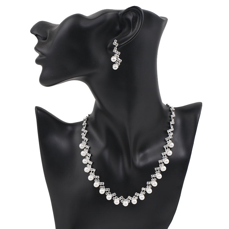 Elegant Lightning Rhinestone Pearl Necklace And Earrings Suite