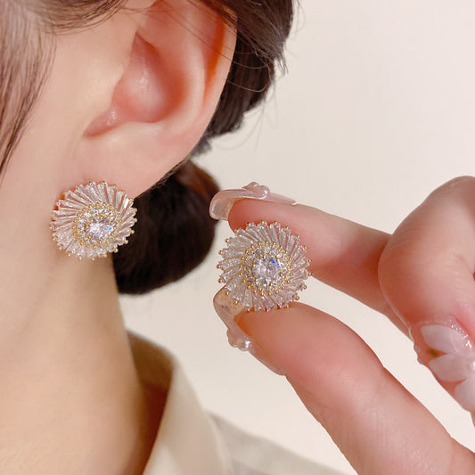 Light Luxury Refined Zircon Sun Flower Ear Studs