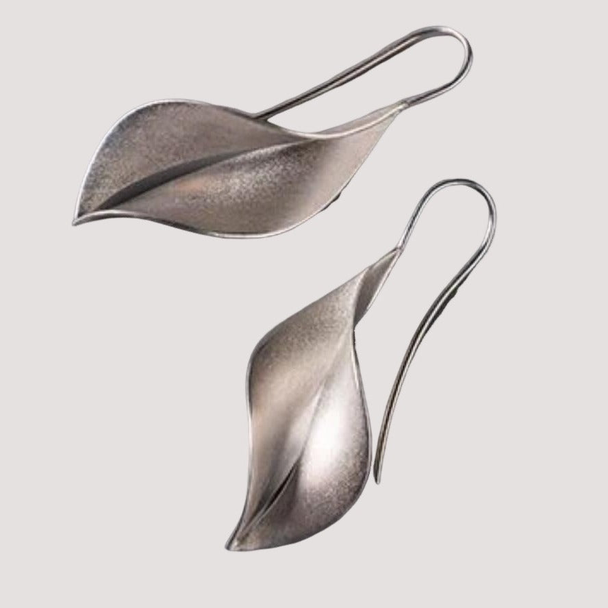 Ladies Fashion Personality Leaf Shape Ear Hook