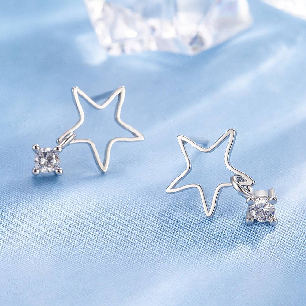 Silver Needle Five-pointed Star Simple Exquisite Petite Earrings